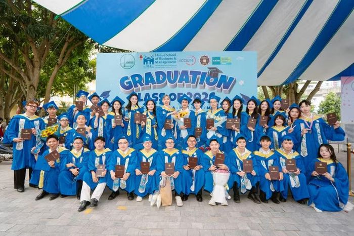 Đến tháng 8/2026, toàn ngành đã số hóa hơn 16 triệu học bạ số năm học 2025-2026 và trên 8,7 triệu văn bằng, chứng chỉ.