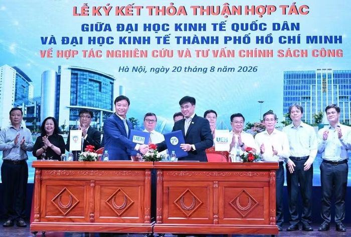 Đại học Kinh tế Quốc dân và Đại học Kinh tế TP. HCM ký kết Thỏa thuận hợp tác.