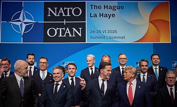 Một quan chức NATO tuyên bố liên minh "sẵn sàng giải quyết mọi mối đe dọa và sẽ luôn làm những gì cần thiết để bảo vệ các đồng minh".