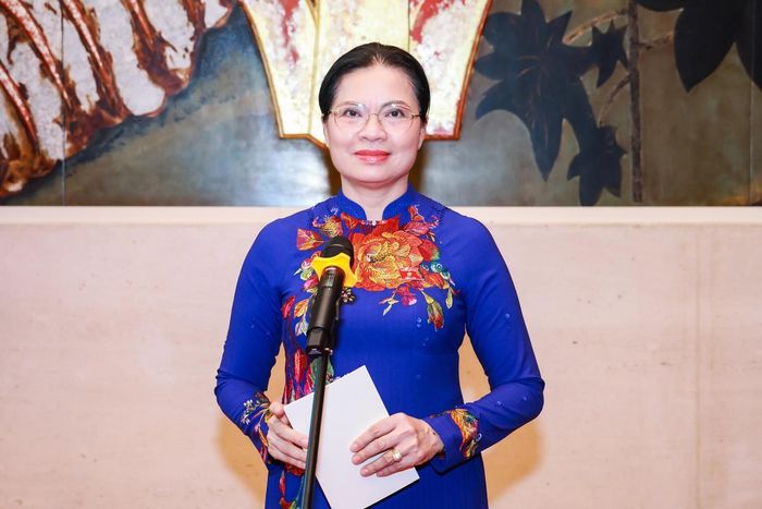  Phó Chủ tịch - Tổng Thư ký UBTƯ MTTQ Việt Nam Hà Thị Nga phát biểu tại buổi gặp mặt. Ảnh: Quang Vinh