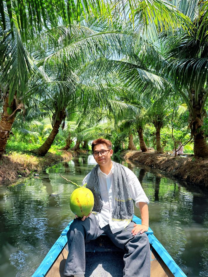  Quốc Hùng cho rằng địa điểm cần bổ sung thêm không gian nghỉ ngơi, ăn uống để giữ khách ở lại lâu hơn. Ảnh: Trương Quốc Hùng.