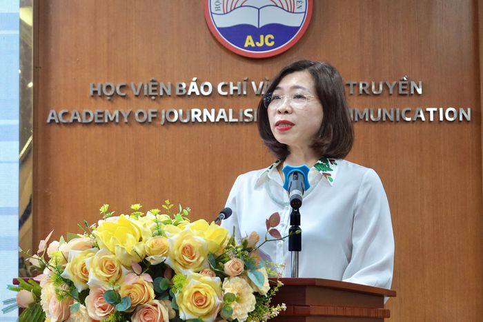 PGS.TS Nguyễn Thị Trường Giang - Phó giám đốc Học viện Báo chí & Tuyên truyền. Ảnh: Phan Chi.