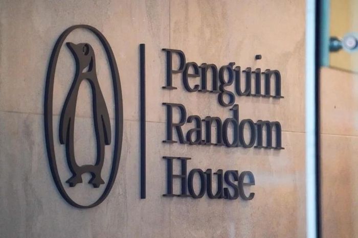 Penguin Random House dừng ra mắt sách của Barkan. Ảnh: Yahoo News.