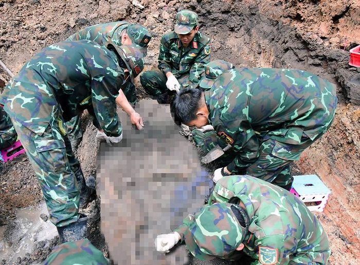 Lũy kế từ ngày 23.6 đến hết ngày hôm nay, các lực lượng đã phát hiện, quy tập 393 bộ hài cốt liệt sĩ, trong đó 218 bộ có di vật
