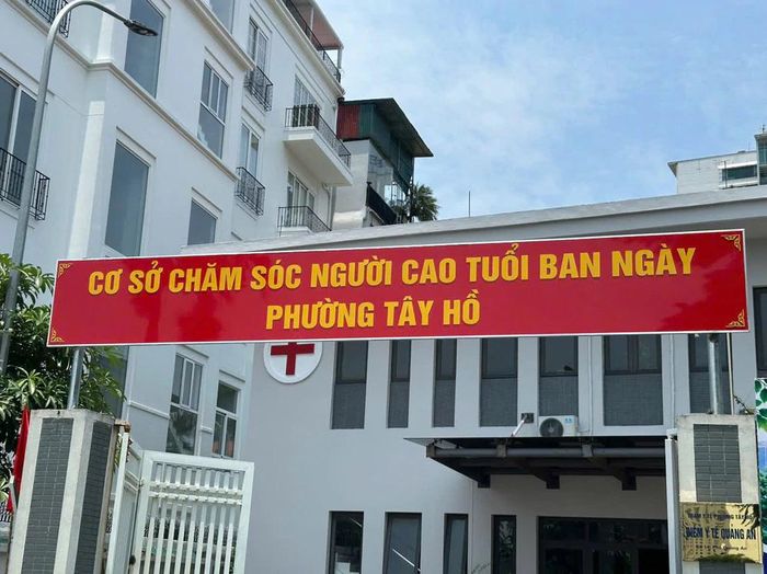 Không gian bên ngoài cơ sở. Ảnh: PTH