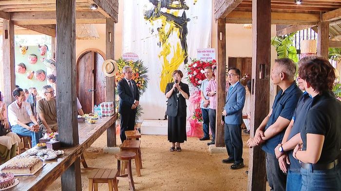 Bà Bùi Thị Hương Thủy, Phó Trưởng phòng Quản lý Di sản Văn hóa, Sở VHTT&DL Hà Nội phát biểu tại lễ ra mắt không gian