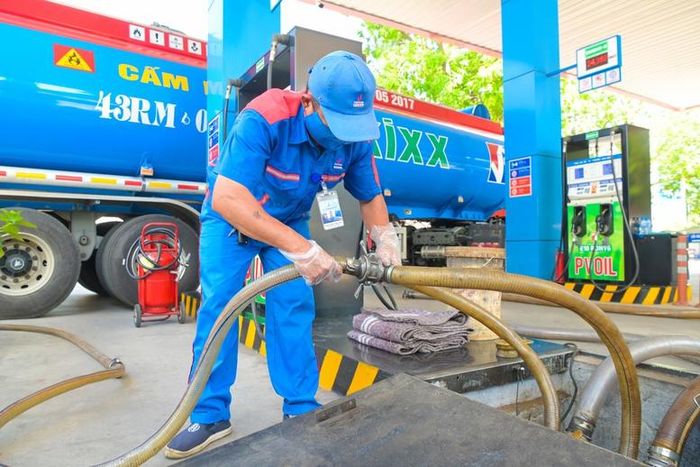 Bộ Công Thương đề xuất quy chuẩn trang thiết bị, phụ trợ sử dụng trong tồn trữ và phân phối xăng sinh học E10 tại cửa hàng xăng dầu