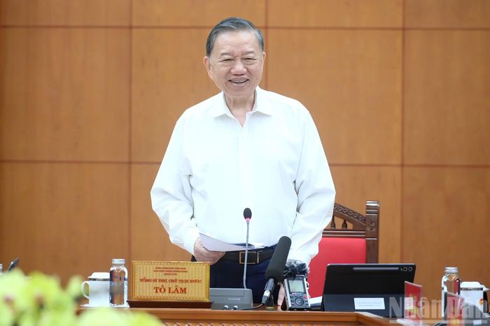Tổng Bí thư, Chủ tịch nước Tô Lâm phát biểu chỉ đạo tại cuộc làm việc.