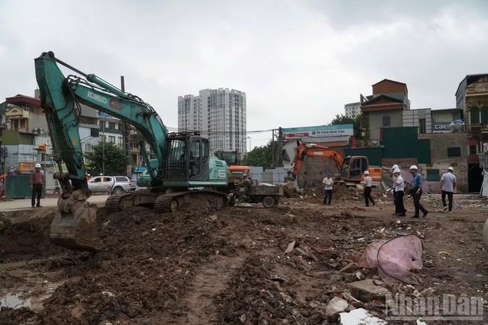 Phương châm hành động "6 rõ" từ Thành ủy và Ủy ban nhân dân thành phố Hà Nội đã tạo bước chuyển biến lớn để dự án bị chậm tiến độ hơn 2 thập kỷ hồi sinh trở lại.