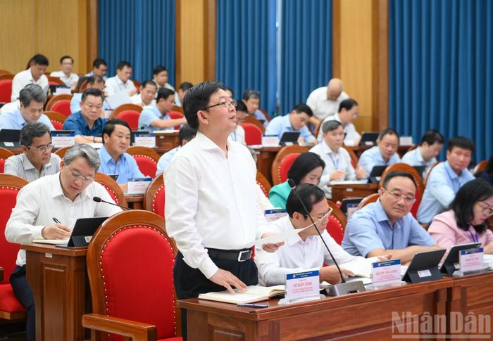 Các học viên Lớp bồi dưỡng, cập nhật kiến thức đối với Ủy viên Ban Chấp hành Trung ương Đảng khóa XIV (Lớp thứ nhất).