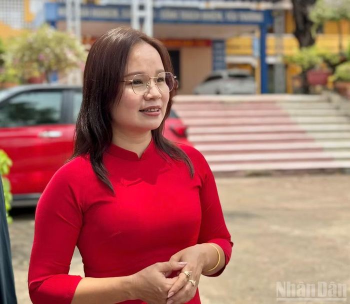 Cô giáo Phạm Thị Thanh Hải - Hiệu trưởng Trường trung học cơ sở Nha Trang, tỉnh Thái Nguyên. (Ảnh: Anh Tuấn)