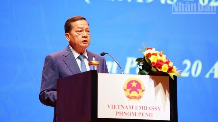 Phó Thủ tướng Campuchia Neth Savoeun tin tưởng Việt Nam sẽ đạt được những mục tiêu lớn đề ra. (Ảnh: ĐINH TRƯỜNG)