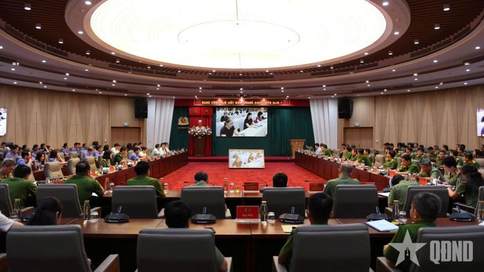 Quang cảnh hội nghị. Ảnh: TRUNG KIÊN