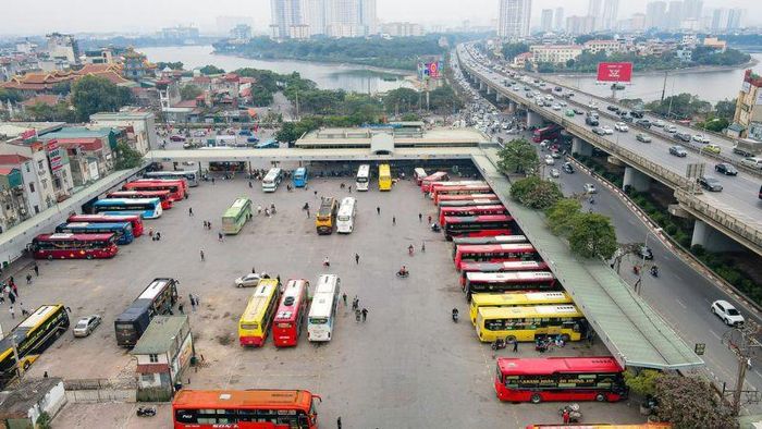  Hà Nội tăng cường nhiều xe khách ở bến xe Mỹ Đình phục vụ việc đi lại của người dân dịp nghỉ lễ 2-9 