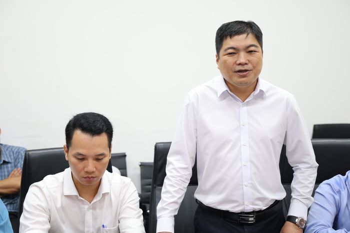  Đồng chí Nguyễn Tấn Đạt, Phó Chủ tịch LĐLĐ TPHCM phát biểu. Ảnh: LÊ THOA 