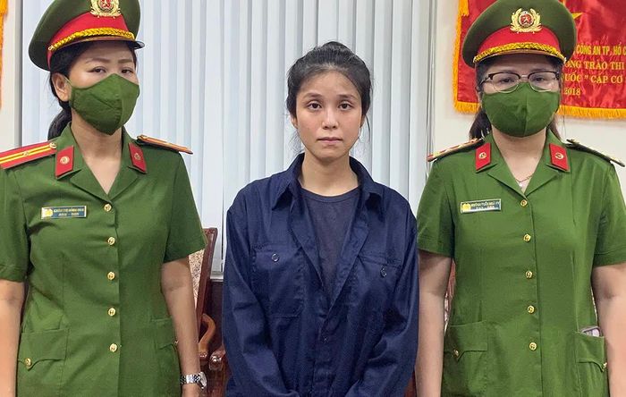 Trước đó, Công an TPHCM bắt Nguyễn Đỗ Trúc Phương để điều tra về tội "Tổ chức sử dụng trái phép chất ma túy". Ảnh: CATP