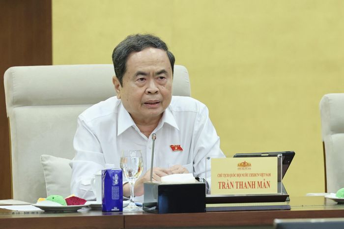  Chủ tịch Quốc hội Trần Thanh Mẫn phát biểu tại phiên họp thứ 5 của Ủy ban Thường vụ Quốc hội, chiều 20-8. Ảnh: QUANG PHÚC 