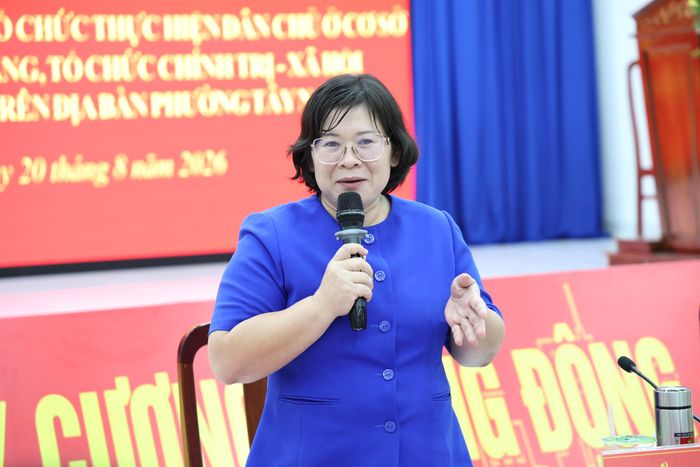  Đồng chí Văn Thị Bạch Tuyết, Phó Bí thư Thành ủy TPHCM phát biểu kết luận. Ảnh: LÊ THOA 