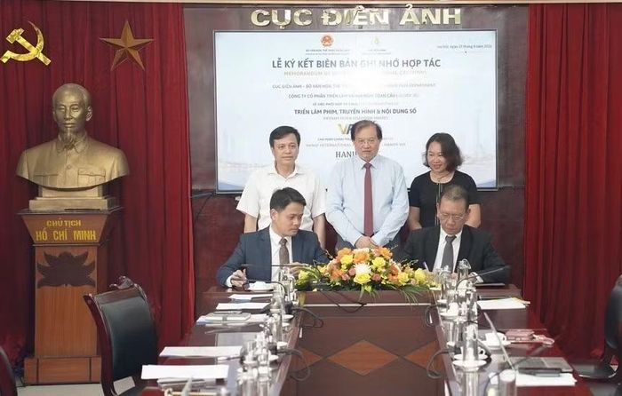 Lễ ký kết hợp tác tổ chức Thị trường Phim và Nội dung số Việt Nam trong khuôn khổ HANIFF - Ảnh: Cục Điện ảnh.