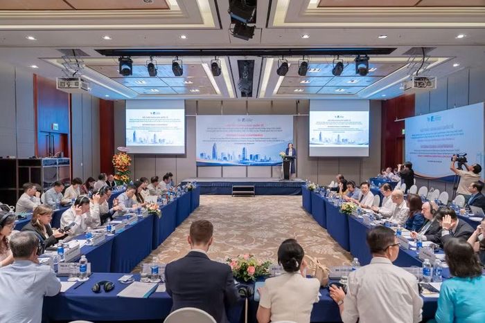Hội thảo khoa học quốc tế “Nâng cao hiệu quả các phương thức giải quyết tranh chấp thay thế (ADR) trong giải quyết tranh chấp thương mại và đầu tư tại TPHCM”. Ảnh: SGU.
