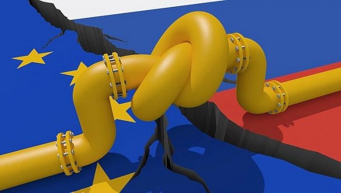 Khí đốt LNG giúp EU giảm phụ thuộc vào các tuyến đường ống từ Nga, nhưng lại khiến châu Âu phụ thuộc nhiều hơn vào thị trường khí đốt toàn cầu. (Nguồn: Intellinews)