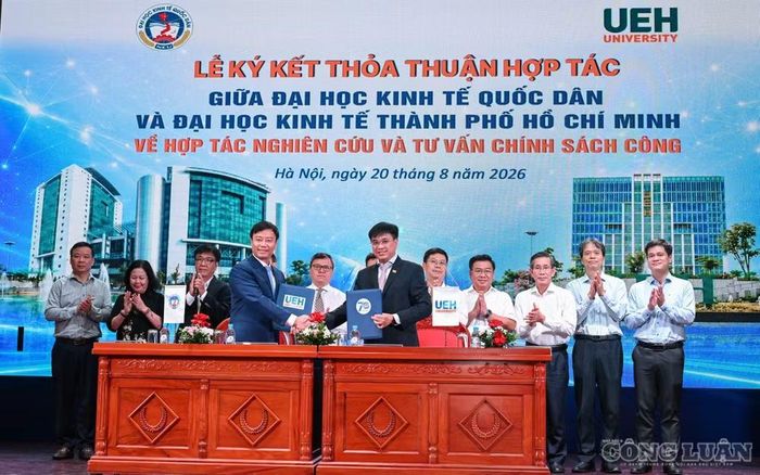 Đại học Kinh tế Quốc dân và Đại học Kinh tế Thành phố Hồ Chí Minh cũng ký kết Thỏa thuận hợp tác nghiên cứu và tư vấn chính sách công.