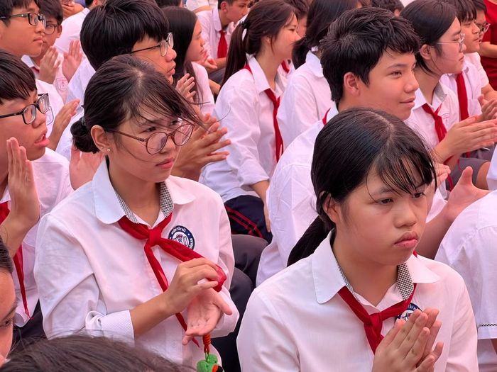 Nếu dạy học hướng tới phát triển năng lực, thi cử cũng cần hướng tới đánh giá năng lực học sinh.