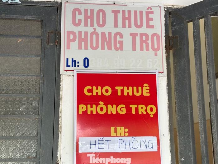 Nhiều phòng trọ đã kín chỗ dù sinh viên chưa nhập học. Ảnh: Duy Quốc.