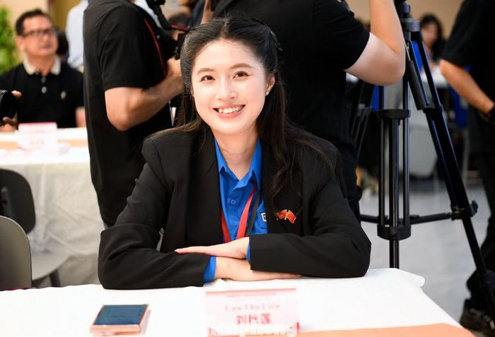 Cô Lưu Thu Liên - Giáo viên, Bí thư Đoàn trường THPT chuyên Nguyễn Trãi, TP Hải Phòng.