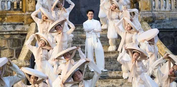 Lực lượng nghệ sĩ trẻ đã chứng minh rằng truyền thống không nhất thiết đứng đối lập với thị trường.