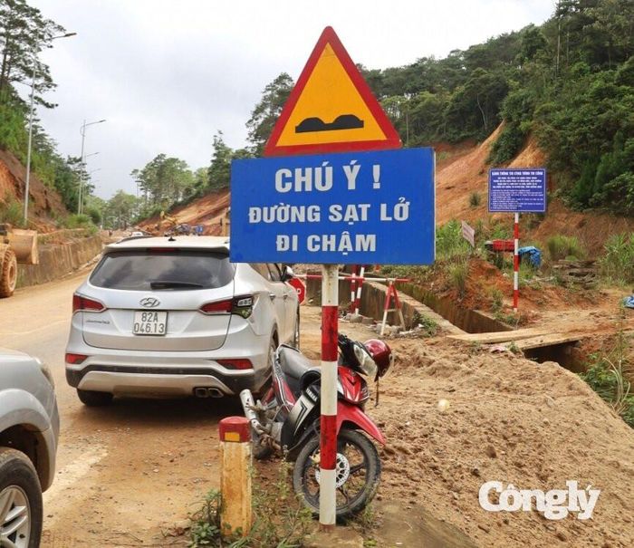 Thời tiết mưa, gây khó khăn trong công tác triển khai thi công.