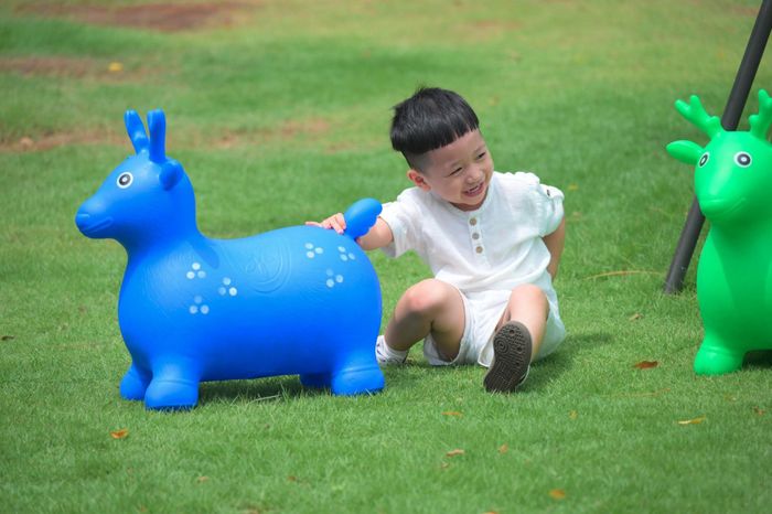 Công viên, khoảng xanh là nơi giúp trẻ học tập, trải nghiệm lớn khôn mỗi ngày.
