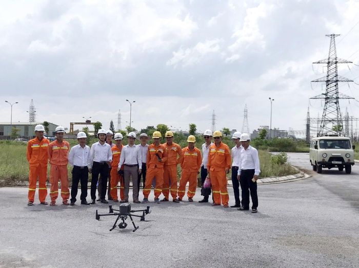  Đào tạo, hướng dẫn, nâng cao kỹ năng bay Lidar cho lực lượng vận hành hệ thống điện trong toàn công ty