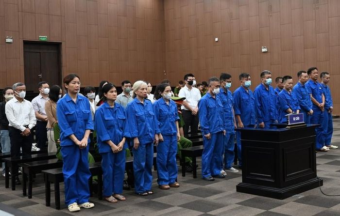 Các bị cáo tại phiên tòa.