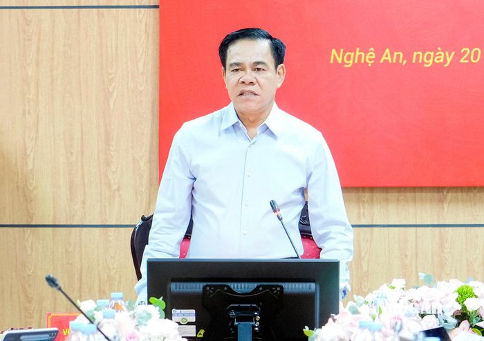 Đồng chí Võ Trọng Hải - Phó Bí thư Tỉnh uỷ, Chủ tịch UBND tỉnh phát biểu kết luận buổi làm việc. Ảnh: Phạm Bằng