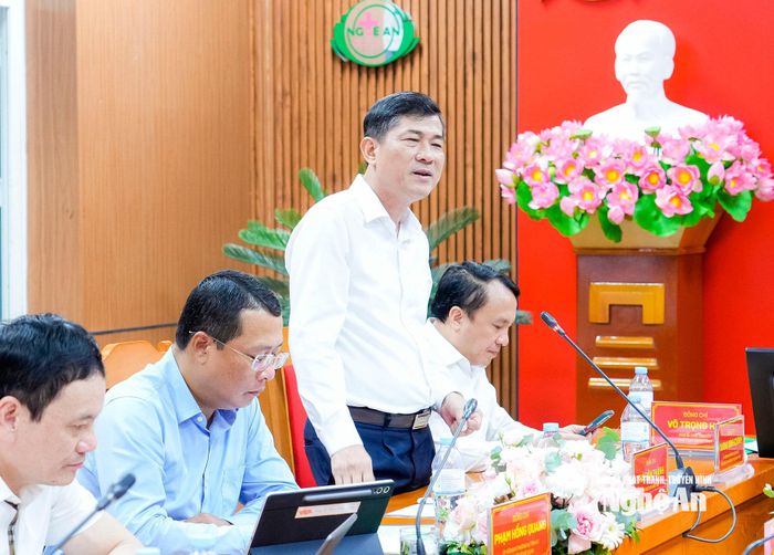 Đồng chí Thái Văn Thành - Ủy viên Ban Chấp hành Đảng bộ tỉnh, Phó Chủ tịch UBND tỉnh phát biểu tại buổi làm việc. Ảnh: Phạm Bằng