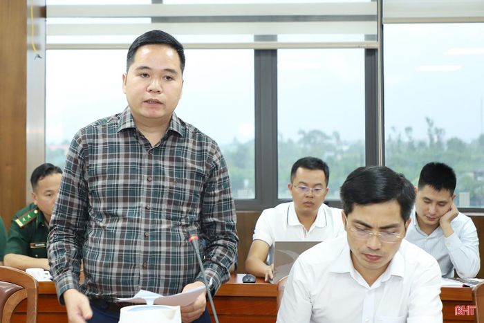 Đại diện Tập đoàn Vingroup đề xuất một số nội dung để thực hiện các dự án theo tiến độ.