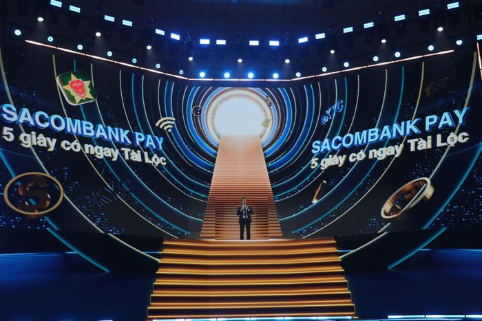 Ông Phạm Nguyễn Hoàng Hải, Phó Tổng giám đốc Sacombank chia sẻ hành trình chuyển đổi số của Sacombank.