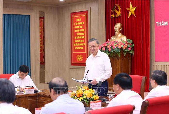 Tổng Bí thư, Chủ tịch nước Tô Lâm phát biểu chỉ đạo tại buổi làm việc với lãnh đạo chủ chốt Học viện Chính trị quốc gia Hồ Chí Minh. Ảnh: Văn Điệp/TTXVN