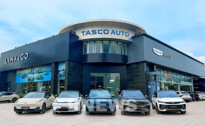 Showroom Tasco Auto và những mẫu xe mới của thương hiệu Geely và Lynk & Co