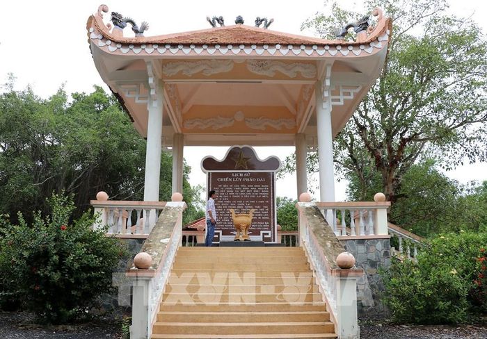 Di tích Lũy Pháo Đài ở xã Tân Phú Đông, tỉnh Đồng Tháp, nơi lãnh tụ nghĩa quân Trương Định lập đồn chống giặc ngoại xâm. Ảnh: Hữu Chí - TTXVN