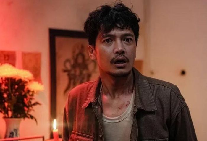 Quang Tuấn trong phim Quỷ bắt hồn, tác phẩm kinh dị vừa khép lại hành trình tại phòng vé với doanh thu 36 tỷ đồng.