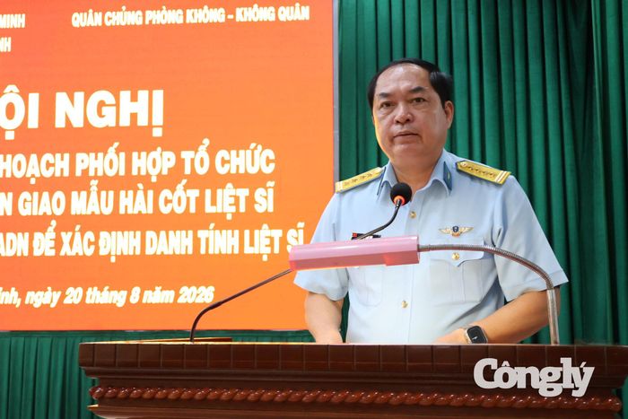 Đại tá Lê Văn Hợi phát biểu.