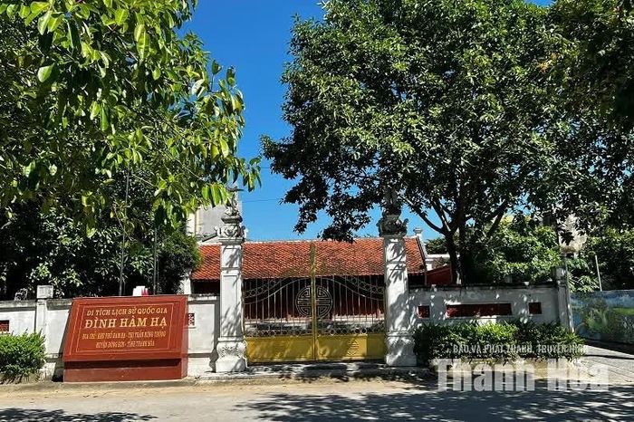 Đình làng Hàm Hạ (phường Đông Sơn) - nơi gắn với sự kiện thành lập Chi bộ Đảng đầu tiên của tỉnh Thanh Hóa.