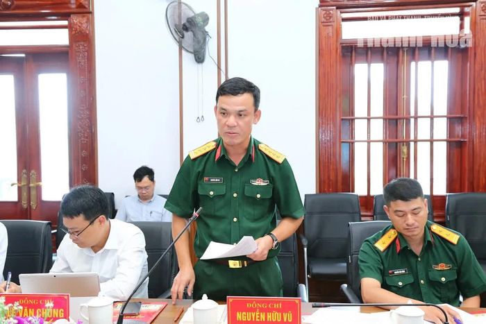 Đại biểu phát biểu tại buổi làm việc.