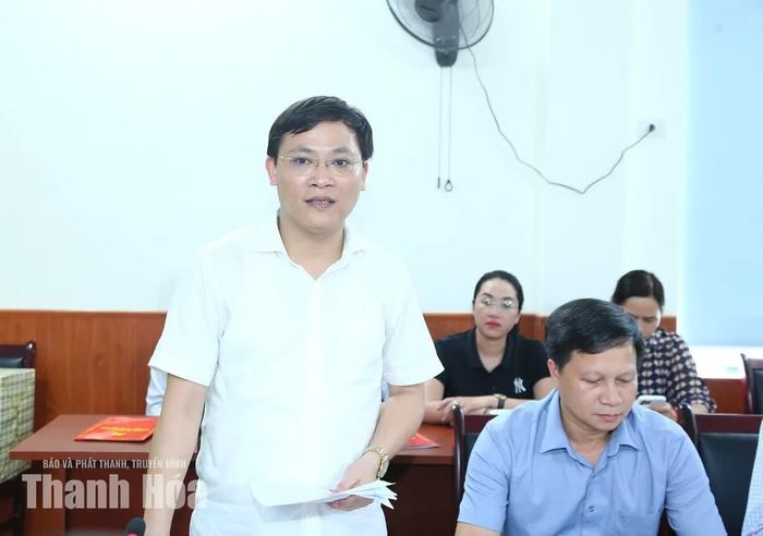 Lãnh đạo xã Đồng Lương phát biểu tại buổi làm việc.