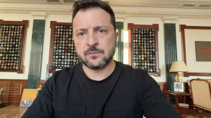 Tổng thống Ukraine Volodymyr Zelensky đã nêu rõ những nhiệm vụ trọng tâm của tân Bộ trưởng Quốc phòng Khmara. Ảnh: Reuters.