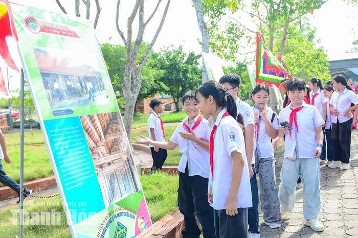 Tại Thành nhà Hồ, lịch sử sẽ được kể bằng hiện vật, không gian kiến trúc, trò chơi, cuộc thi, hình ảnh, video và chính sự khám phá của học sinh.
