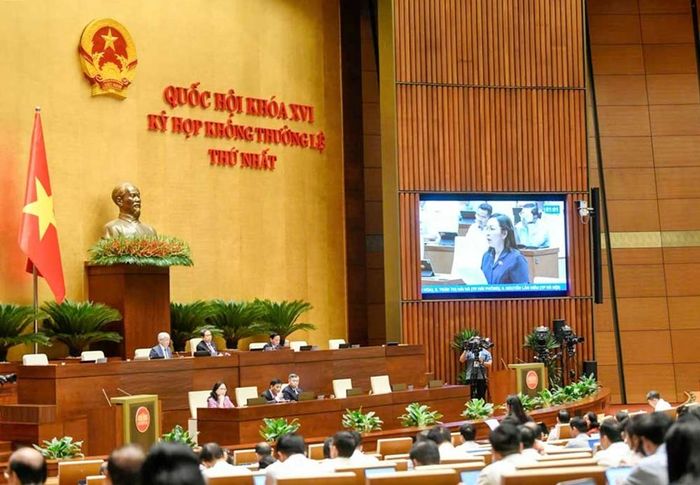  Quang cảnh phiên thảo luận sáng 20/8. 