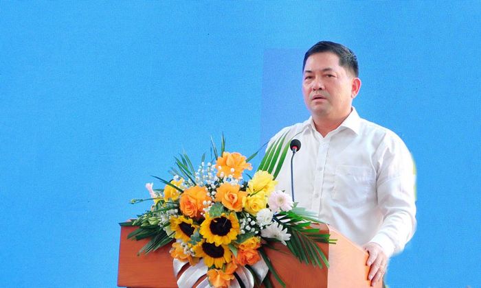 Đồng chí Nguyễn Hồng Thái phát biểu.